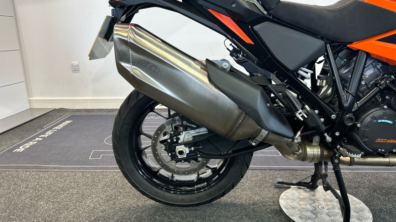 Ktm Adventure 1290 Super Adventure S (22MY)